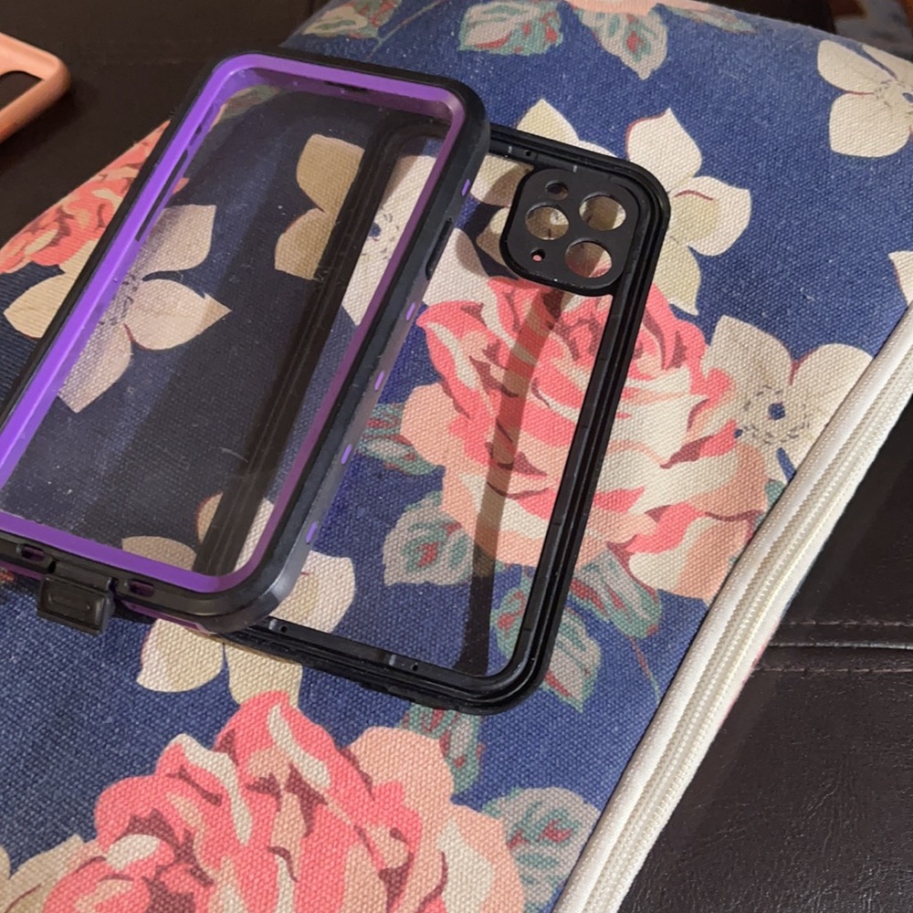 Cases for iPhone 11Pro - Picture 4 of 6